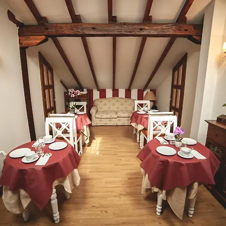 Posada Cicero * Cicero