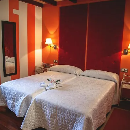 بيت ريفي Posada Cicero *